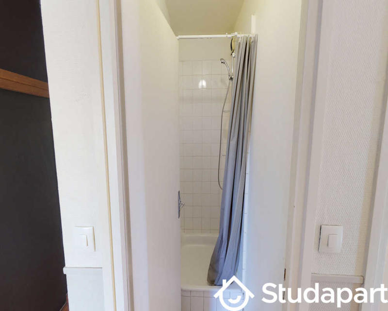 Chambre - 37 m² - 1 pièce