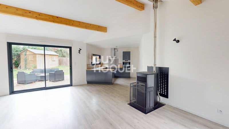 Maison - 103 m² - 5 pièces