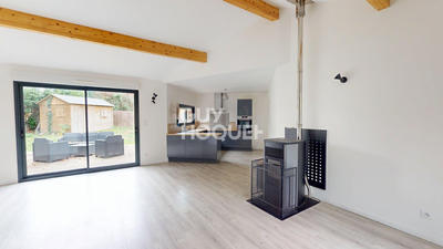 Maison - 103 m² - 5 pièces
