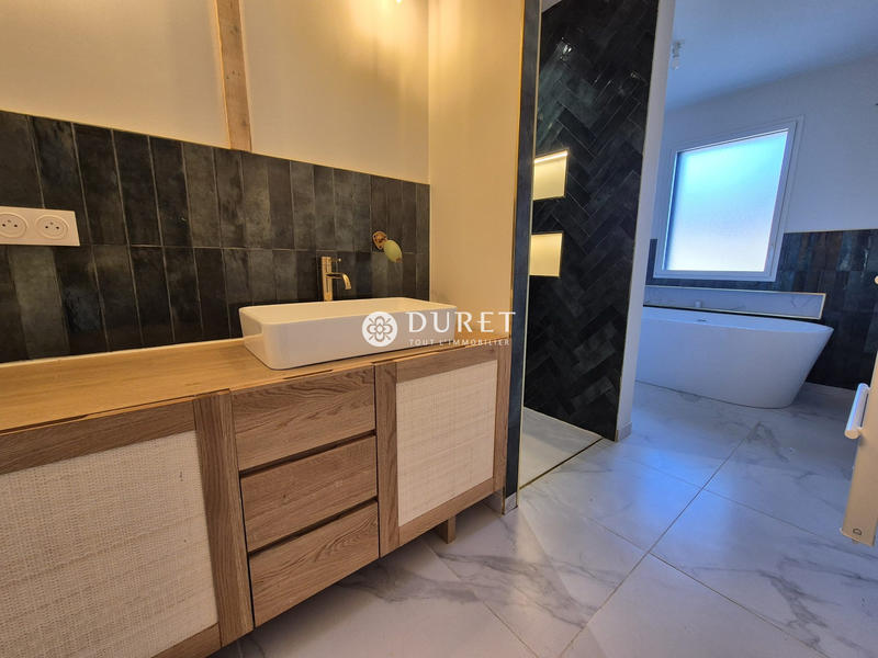 Maison - 149 m² - 6 pièces