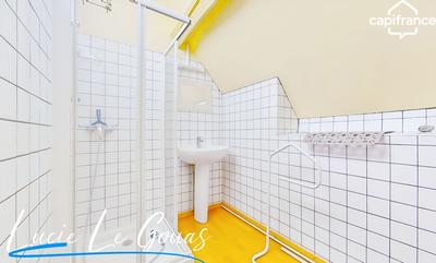 Appartement ancien - 69 m² - 2 pièces