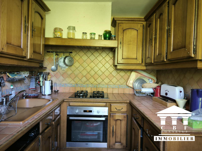 Maison - 172 m² - 9 pièces