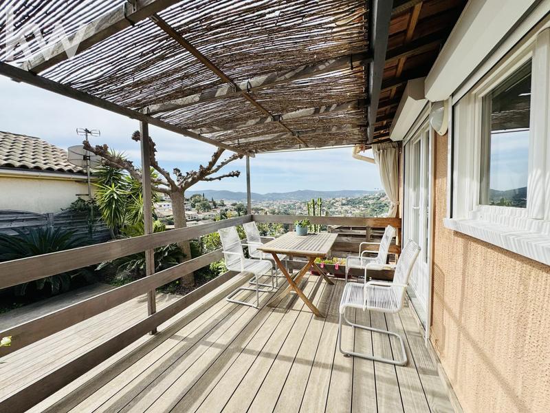 Châlet - 64 m² - 4 pièces