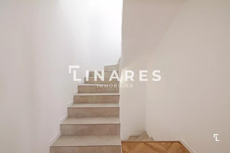 Appartement - 120 m² - 5 pièces