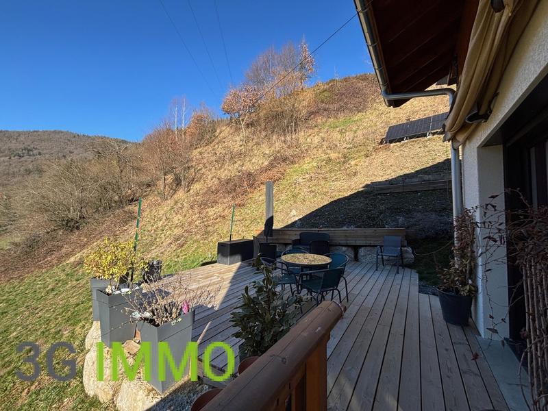 Maison - 87 m² - 4 pièces