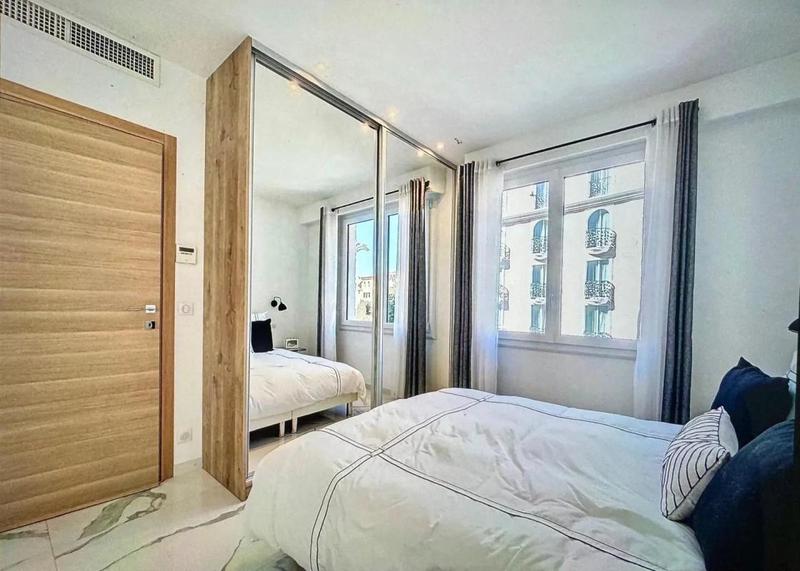 Appartement - 110 m² - 4 pièces