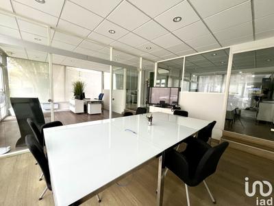 Local commercial - 117 m²