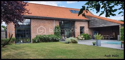 Corps de ferme - 287 m² - 10 pièces