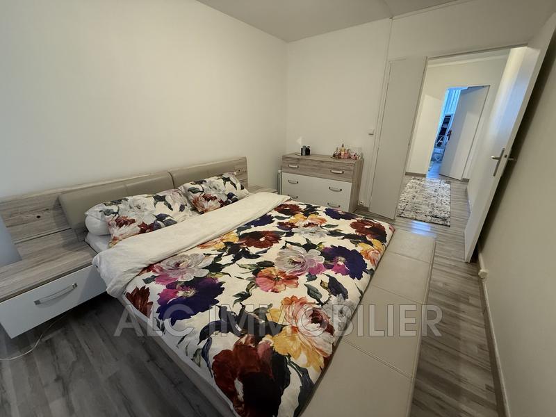 Appartement - 89 m² - 4 pièces