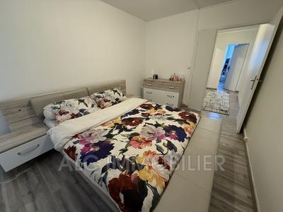 Appartement - 89 m² - 4 pièces