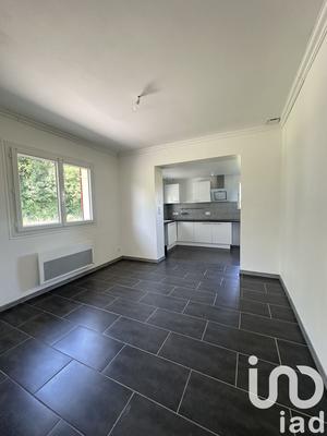 Maison - 83 m² - 4 pièces