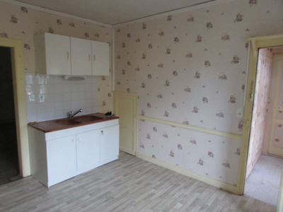 Maison - 140 m² - 8 pièces