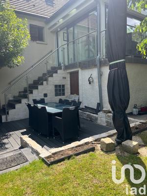 Maison - 115 m² - 6 pièces