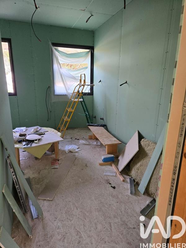 Maison - 142 m² - 6 pièces