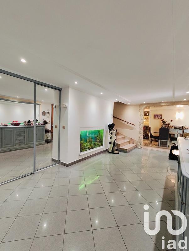 Maison - 189 m² - 4 pièces