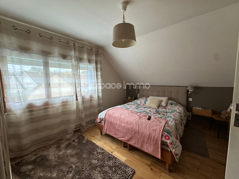 Maison - 162 m² - 7 pièces