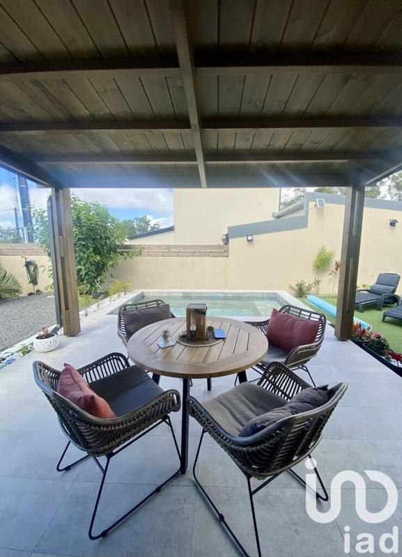 Maison - 195 m² - 6 pièces