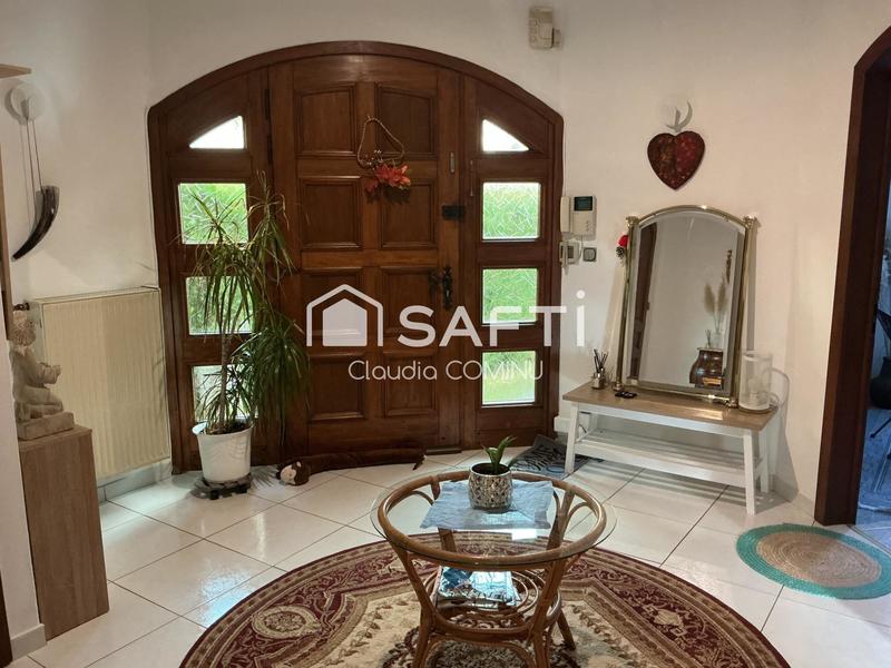 Maison - 183 m² - 7 pièces