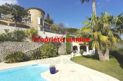 Villa - 290 m² - 7 pièces