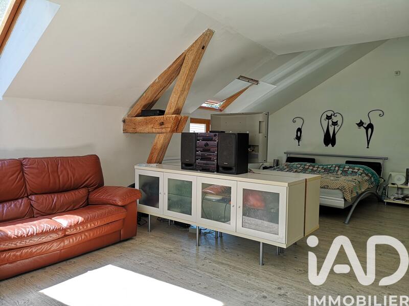 Maison - 326 m² - 10 pièces