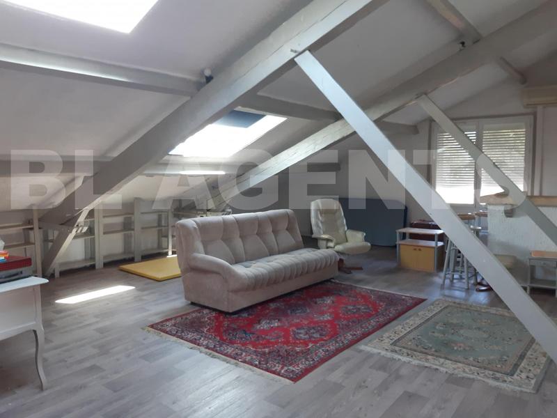 Maison bourgeoise - 205 m² - 5 pièces