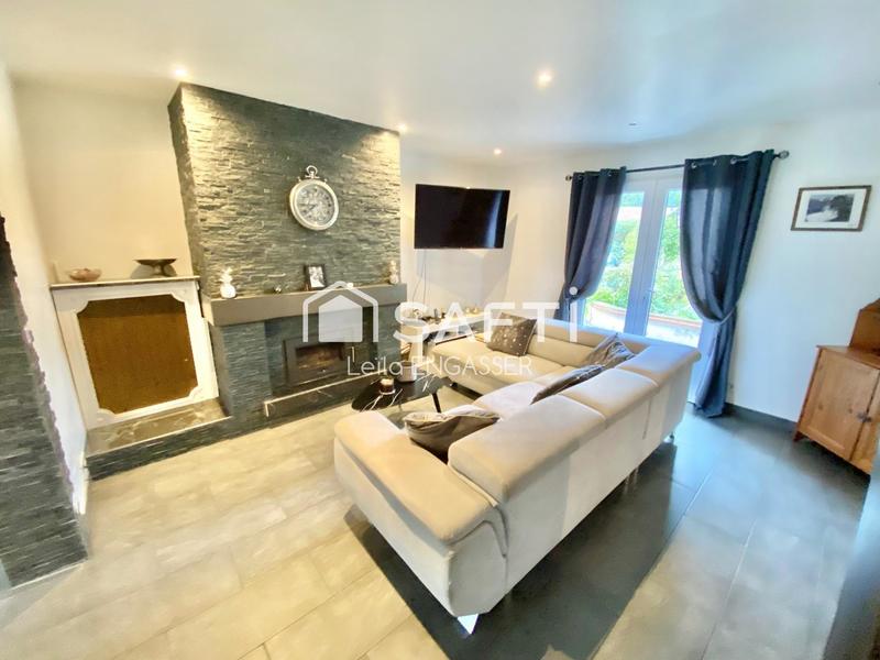 Maison - 135 m² - 6 pièces