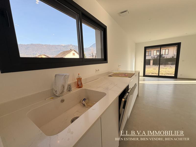 Maison contemporaine - 130 m² - 4 pièces