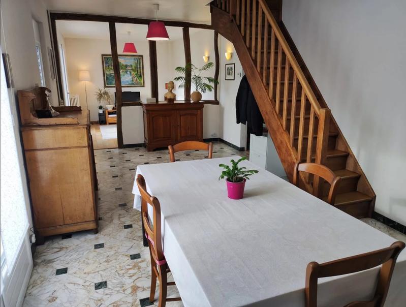 Maison - 108 m² - 7 pièces