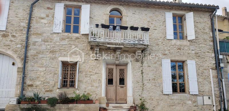 Maison de village - 265 m² - 8 pièces