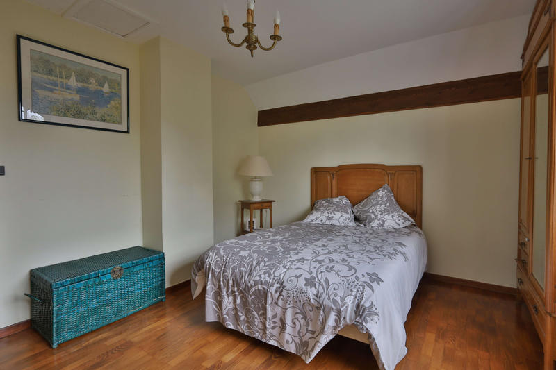 Maison - 178 m² - 6 pièces