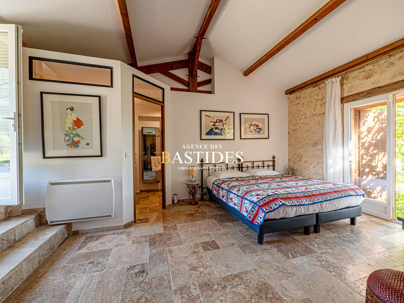 Maison ancienne - 319 m² - 10 pièces