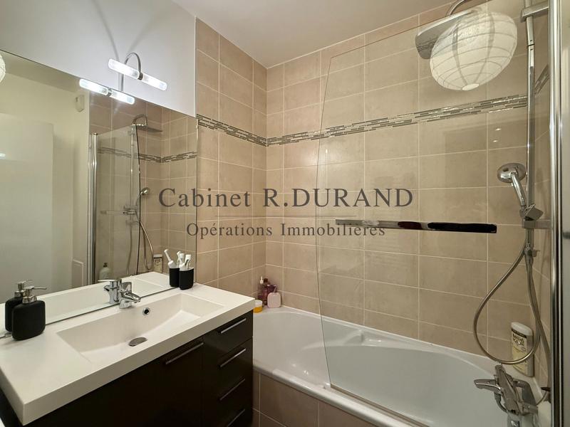 Appartement - 85 m² - 4 pièces