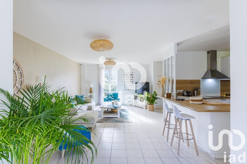 Maison - 142 m² - 6 pièces