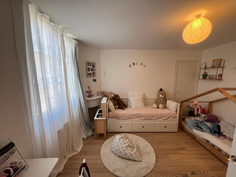 Appartement - 99 m² - 4 pièces