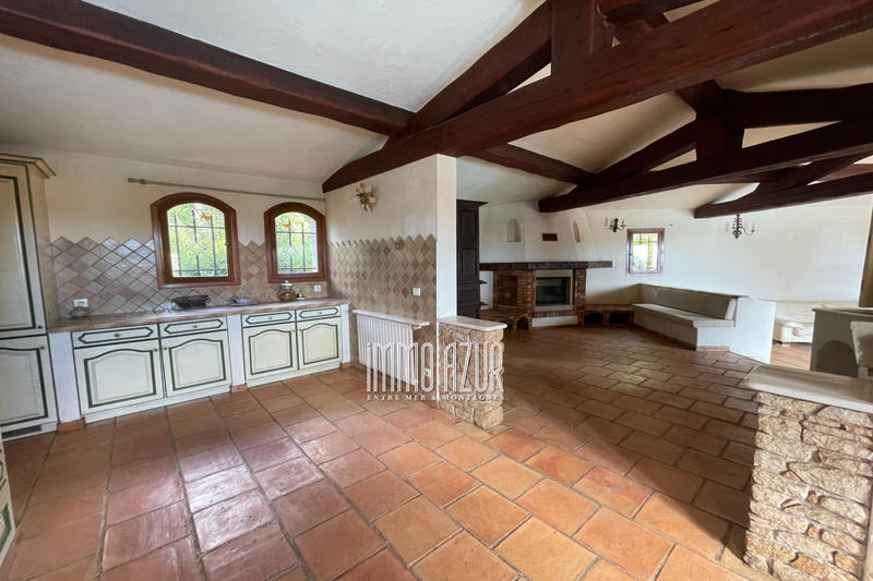 Villa - 170 m² - 6 pièces