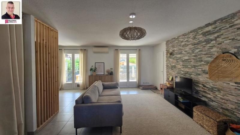 Maison - 99 m² - 5 pièces