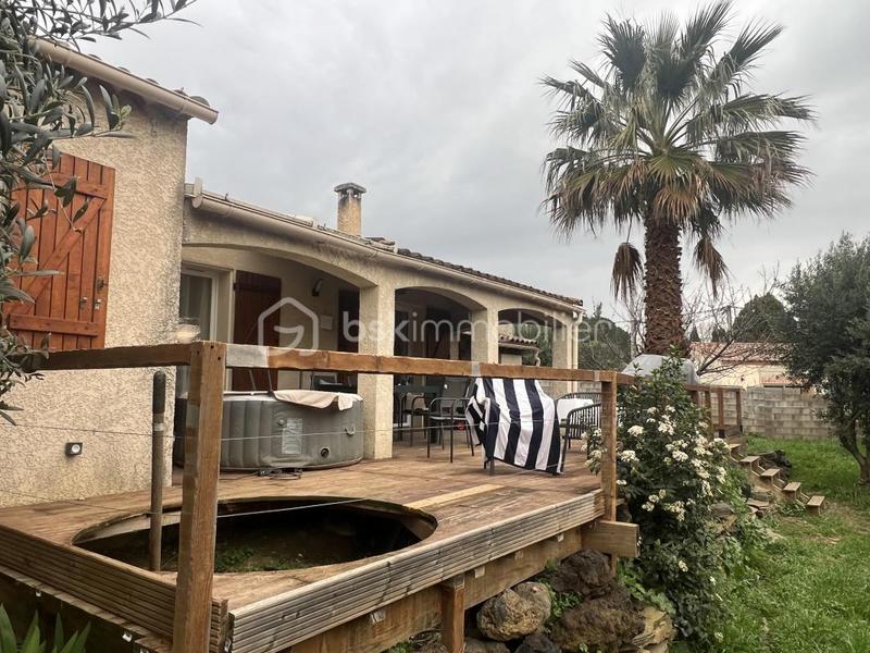 Maison traditionnelle - 107 m² - 5 pièces