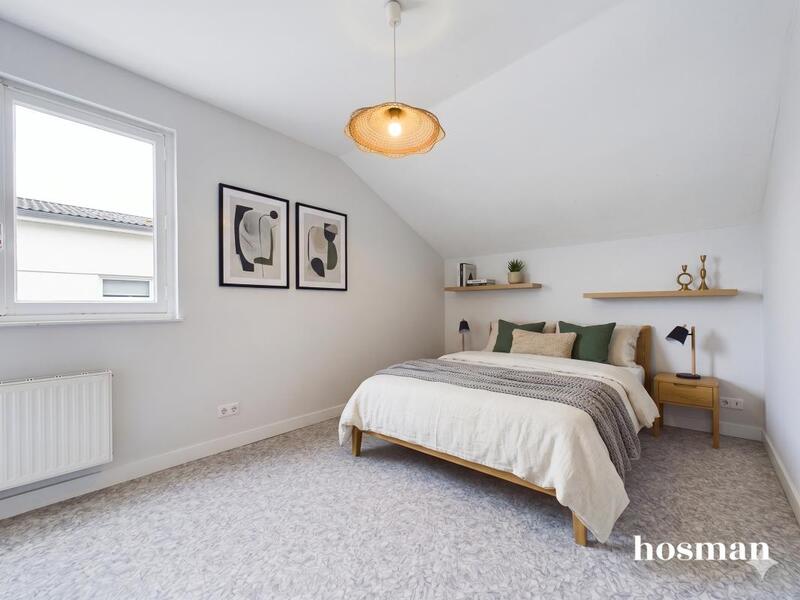 Maison - 150 m² - 8 pièces