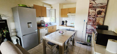 Appartement - 79 m² - 4 pièces