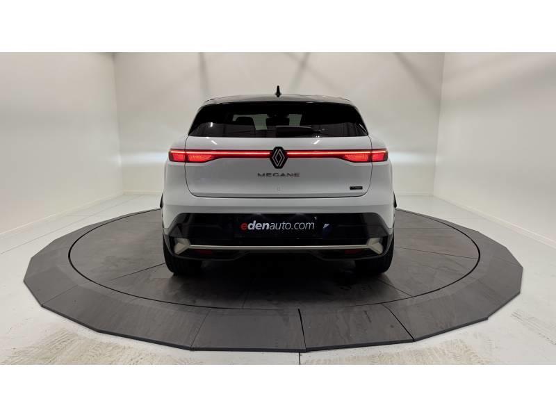 Renault Mégane E-Tech 220 ch autonomie confort Gsr2 Iconic
