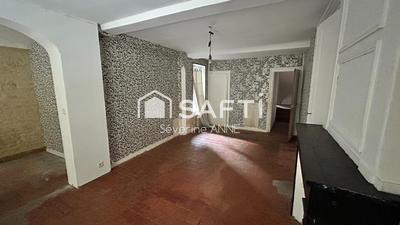 Local commercial - 161 m² - 7 pièces