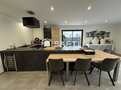 Maison - 120 m² - 6 pièces