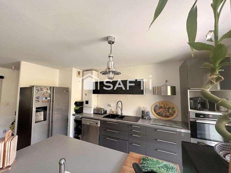 Appartement - 96 m² - 4 pièces