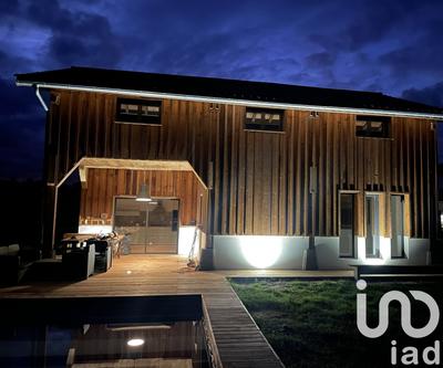 Maison - 130 m² - 6 pièces