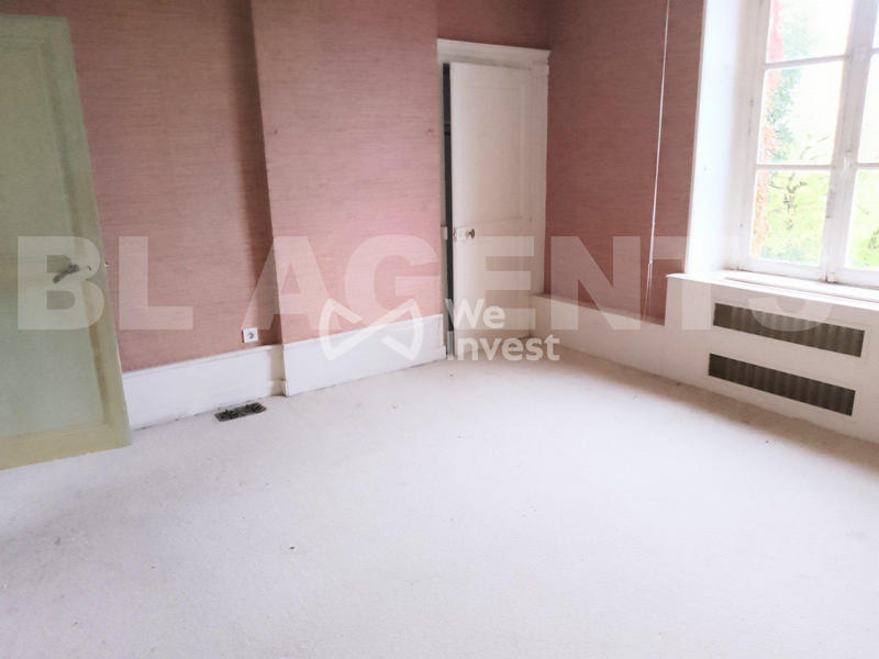 Château - 400 m² - 14 pièces