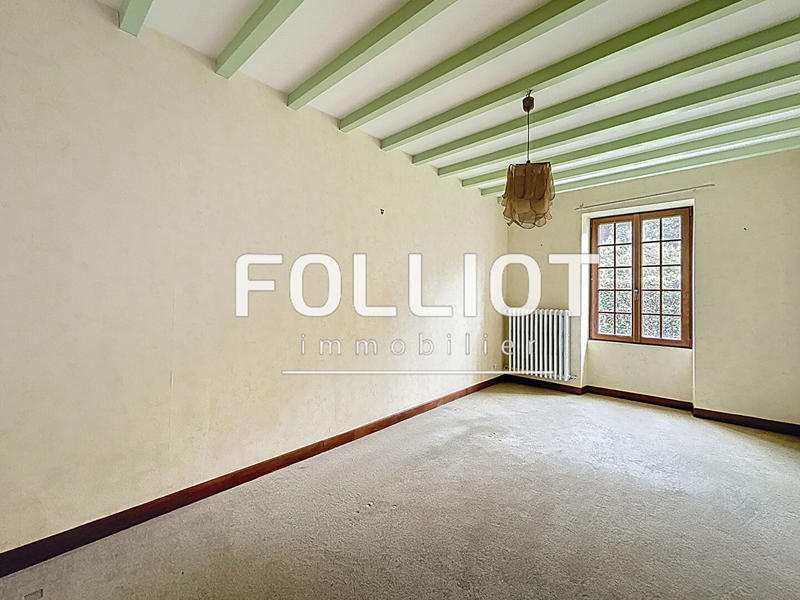 Maison - 201 m² - 7 pièces