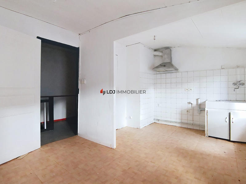 Maison ancienne - 120 m² - 8 pièces