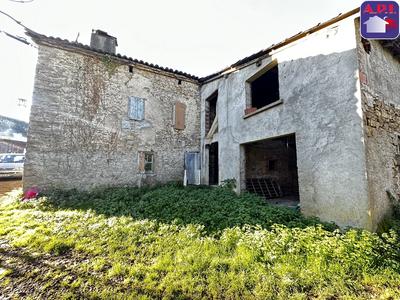 Maison ancienne - 116 m² - 3 pièces