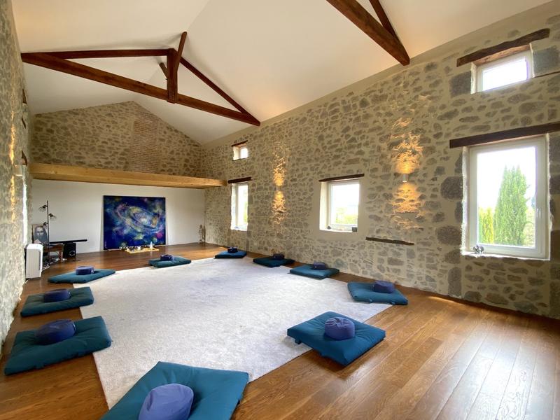 Propriété - 390 m² - 12 pièces