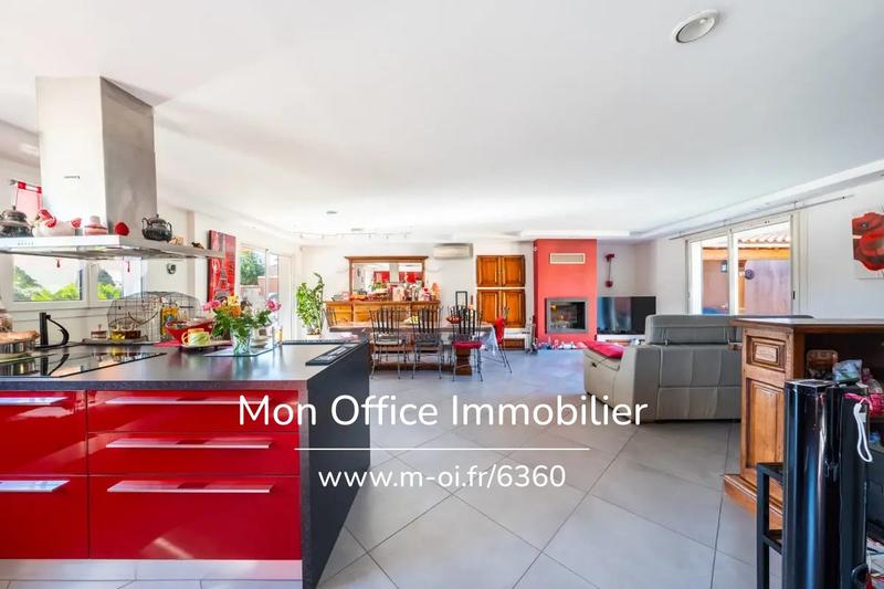 Maison - 127 m² - 5 pièces